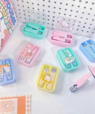 2pcs Macaron Color Nail Cutter